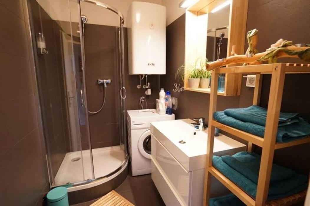 Stylish New City Appartement Graz Kültér fotó